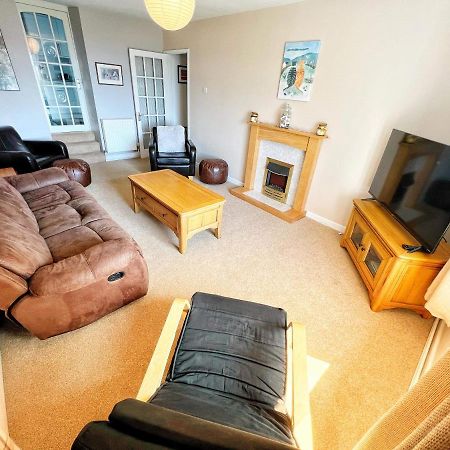 Appartement Beautiful Self Catering In Rural Pembrokeshire à Llanfyrnach Extérieur photo